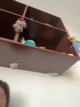 extremeprofesor online show from October 15, 2025, 8:31 pm