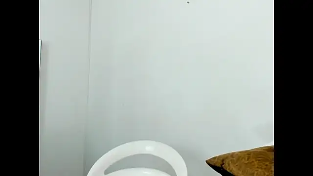 Snapshot of Georginaxx chatting on December 25, 2024, 4:54 pm Georginaxx online show from December 25, 2024, 4:54 pm