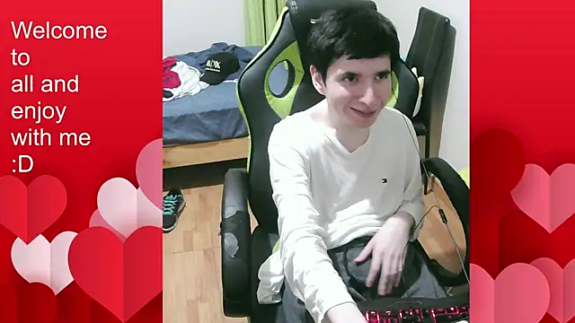 Twink martinboy online show from November 9, 2025, 5:28 am