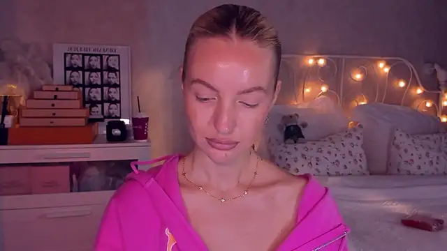 aestetick online show from February 11, 2026, 10:20 am