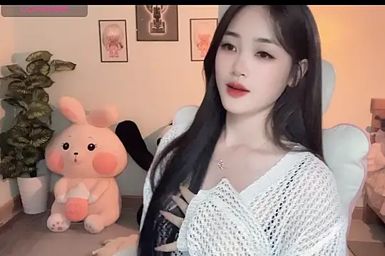  Aimy  online show from October 1, 2025, 5:19 pm