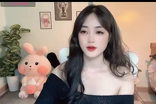  Aimy  online show from October 3, 2025, 5:37 am