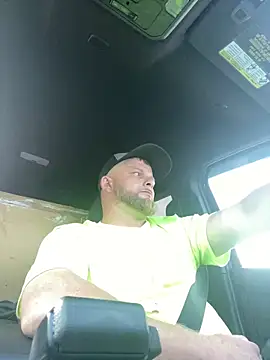 Snapshot of rocket8669 chatting on March 3, 2026, 10:04 pm rocket8669 online show from March 3, 2026, 10:04 pm