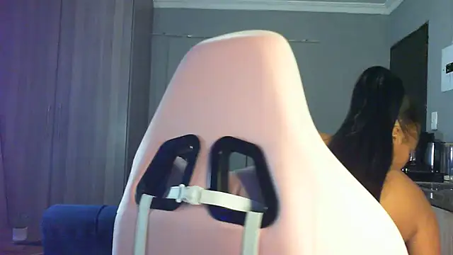 Sexylisa670 online show from October 15, 2025, 7:36 pm