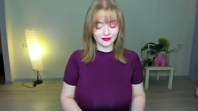 Snapshot of AidaPerry chatting on October 14, 2025, 3:46 pm AidaPerry online show from October 14, 2025, 3:46 pm