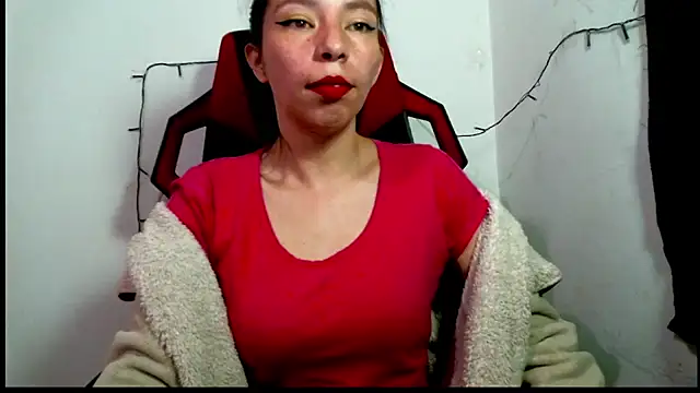 Snapshot of catalina_colombia chatting on March 20, 2025, 1:37 pm catalina colombia online show from March 20, 2025, 1:37 pm