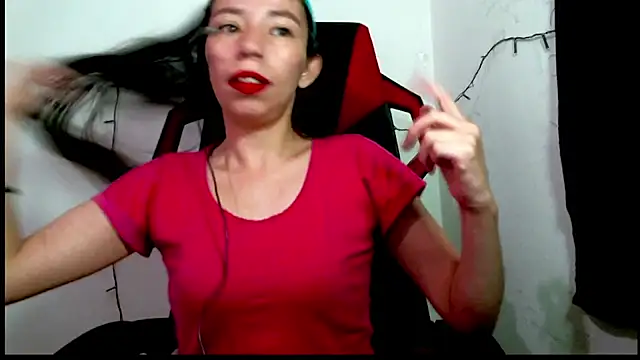 Snapshot of catalina_colombia chatting on March 21, 2025, 2:40 pm catalina colombia online show from March 21, 2025, 2:40 pm
