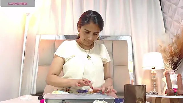  Marcela   online show from January 25, 2025, 12:47 pm