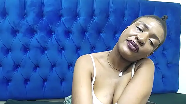 SpicyQueenxxxx online show from May 11, 2026, 3:56 am