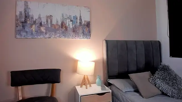 dakotaa   online show from January 4, 2025, 8:16 pm