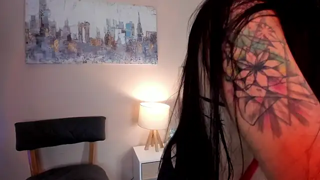 dakotaa   online show from January 10, 2025, 8:37 pm