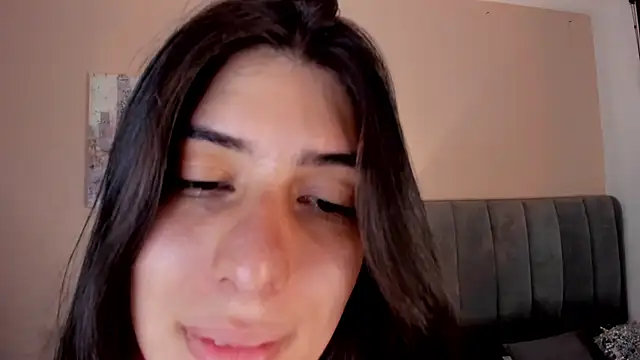 dakotaa   online show from January 30, 2025, 8:42 pm