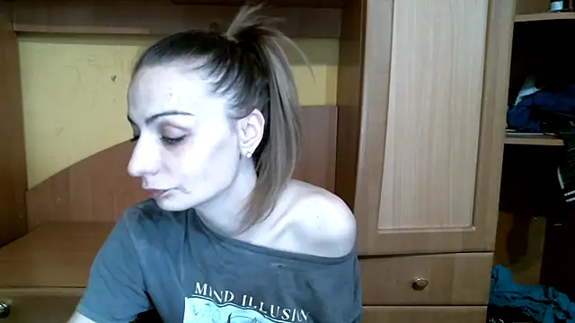 DennisXCaroll online show from February 9, 2026, 7:23 am