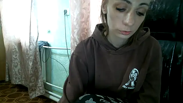 DennisXCaroll online show from April 3, 2026, 10:57 am