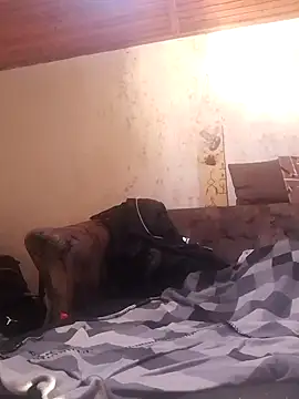 Ronny2510 online show from February 26, 2025, 10:31 pm