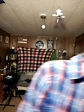 Snapshot of omgkidisthaone chatting on March 18, 2025, 1:00 am omgkidisthaone online show from March 18, 2025, 1:00 am