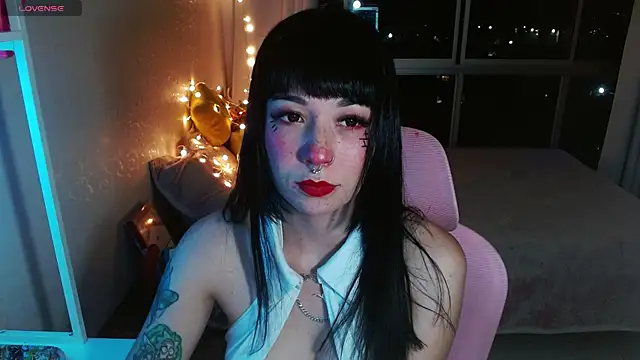 mily milk  online show from December 9, 2024, 5:29 am