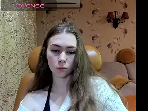 Snapshot of MadeleineWiliams chatting on October 7, 2025, 7:22 pm MadeleineWiliams online show from October 7, 2025, 7:22 pm