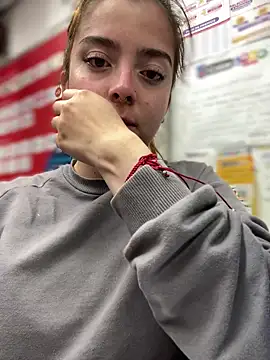 Cloew Marz online show from November 12, 2025, 11:14 pm