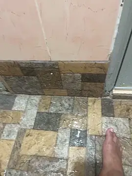 Snapshot of zeck80 chatting on October 19, 2025, 1:01 pm zeck80 online show from October 19, 2025, 1:01 pm