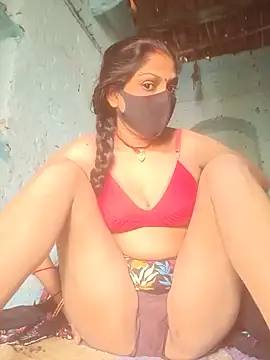 Snapshot of haymona chatting on February 4, 2025, 10:32 am haymona online show from February 4, 2025, 10:32 am