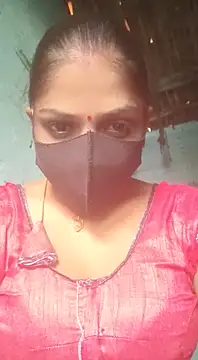 Snapshot of haymona chatting on February 5, 2025, 11:44 am haymona online show from February 5, 2025, 11:44 am