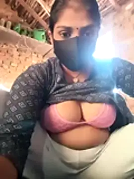 Snapshot of haymona chatting on November 15, 2025, 7:16 am haymona online show from November 15, 2025, 7:16 am