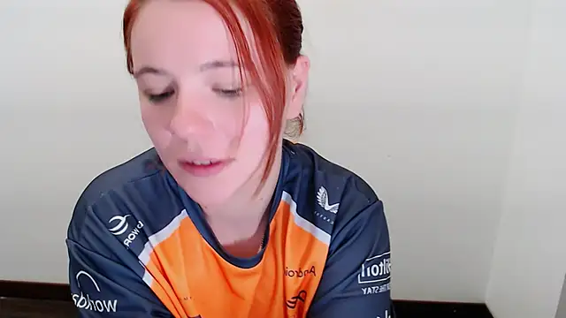 Sun Alexia online show from October 27, 2025, 2:37 am