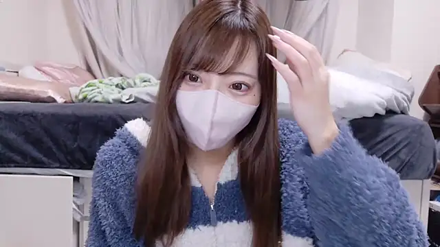 Snapshot of _chanMOMO_ chatting on March 12, 2025, 2:56 pm chanMOMO online show from March 12, 2025, 2:56 pm