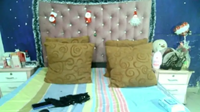 ValeriaTsx online show from December 19, 2025, 11:39 am