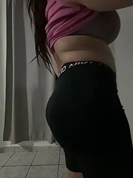 lolitalamasbonita01 online show from February 26, 2025, 7:53 am