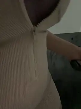 lolitalamasbonita01 online show from March 15, 2025, 4:46 am