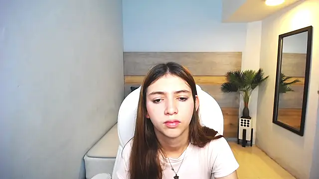 Snapshot of liseth_fox chatting on December 6, 2024, 7:45 pm liseth fox online show from December 6, 2024, 7:45 pm