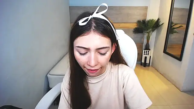 Snapshot of liseth_fox chatting on December 9, 2024, 8:12 pm liseth fox online show from December 9, 2024, 8:12 pm