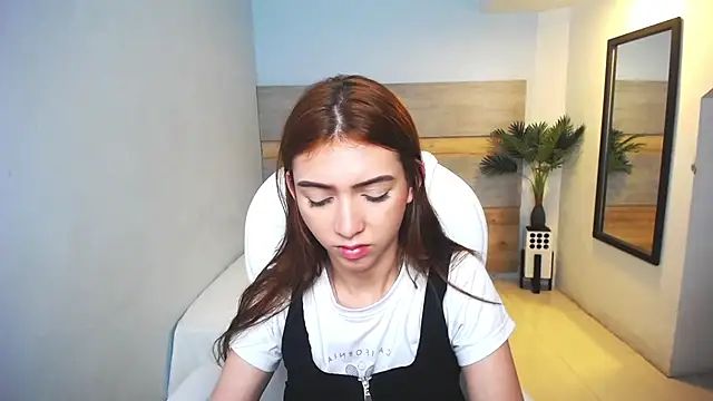 Snapshot of liseth_fox chatting on January 17, 2025, 10:45 pm liseth fox online show from January 17, 2025, 10:45 pm