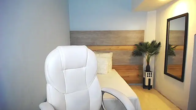 Snapshot of liseth_fox chatting on February 3, 2025, 7:21 pm liseth fox online show from February 3, 2025, 7:21 pm