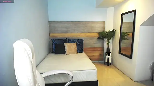 Snapshot of liseth_fox chatting on February 22, 2025, 7:25 pm liseth fox online show from February 22, 2025, 7:25 pm