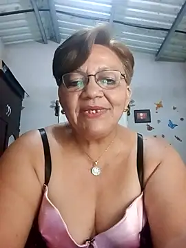 Snapshot of Madrastrahot69 chatting on October 25, 2025, 3:47 am Madrastrahot69 online show from October 25, 2025, 3:47 am