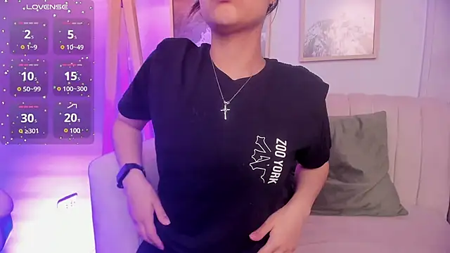 lara madisson online show from January 11, 2025, 7:49 am