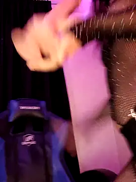 ---sophia--- online show from October 16, 2025, 10:27 am