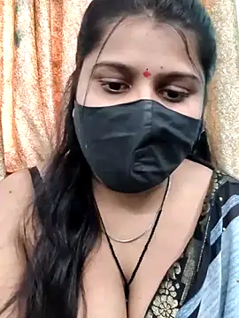 Hotty-simran online show from December 16, 2025, 5:45 am