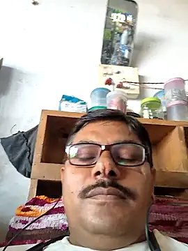 Srmotrs online show from October 7, 2025, 11:29 am