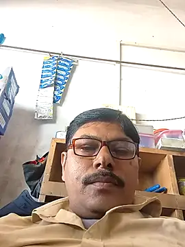 Srmotrs online show from November 29, 2025, 6:27 am