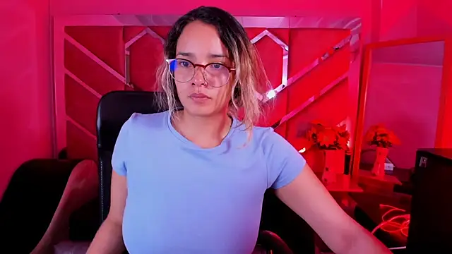 Olivia Fox69 online show from February 6, 2026, 4:50 am