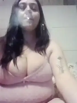 kriztal pretty online show from January 14, 2026, 12:38 am