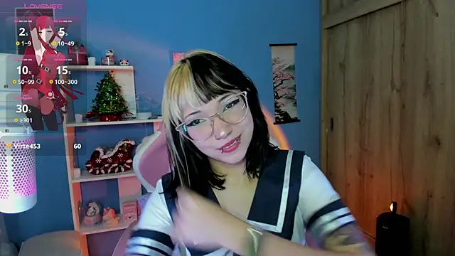 Snapshot of Artic_love chatting on February 26, 2025, 6:15 am Artic love online show from February 26, 2025, 6:15 am