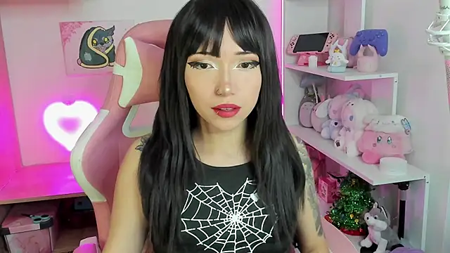 Snapshot of Artic_love chatting on October 8, 2025, 12:41 am Artic love online show from October 8, 2025, 12:41 am