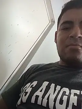 ixam92 online show from June 10, 2026, 12:44 am