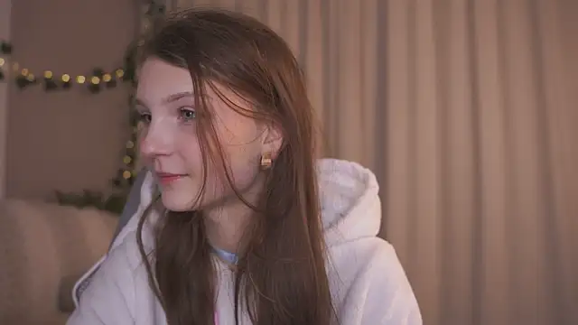 CindyGarrison online show from September 29, 2025, 1:11 am