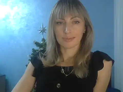 EffectMaya online show from December 13, 2024, 8:04 pm